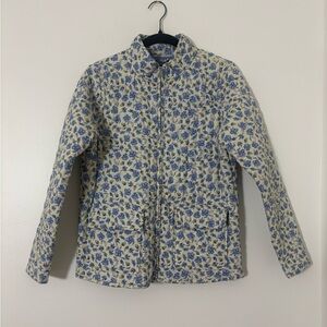 Bagatelle women’s Floral Quilted Blue And White Full Zip Jacket Size M